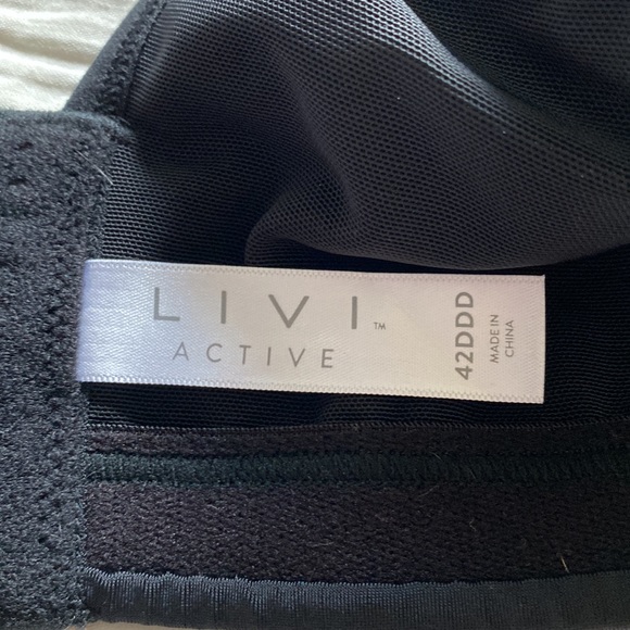 Livi Active Sports Bra - Picture 3 of 5